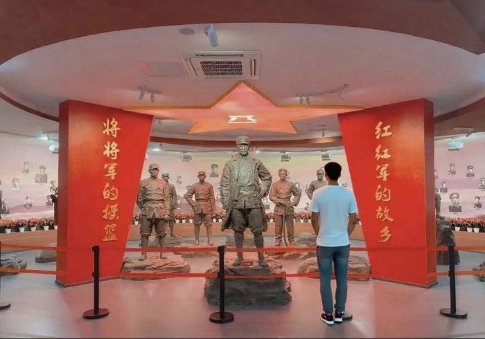 緬懷革命先驅(qū)許繼慎，傳承紅色軍事精神