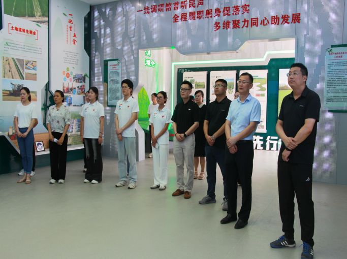 山東第二醫(yī)科大學(xué)護(hù)理學(xué)院2025年暑期“三下鄉(xiāng)”社會(huì)實(shí)踐活動(dòng)成果匯展