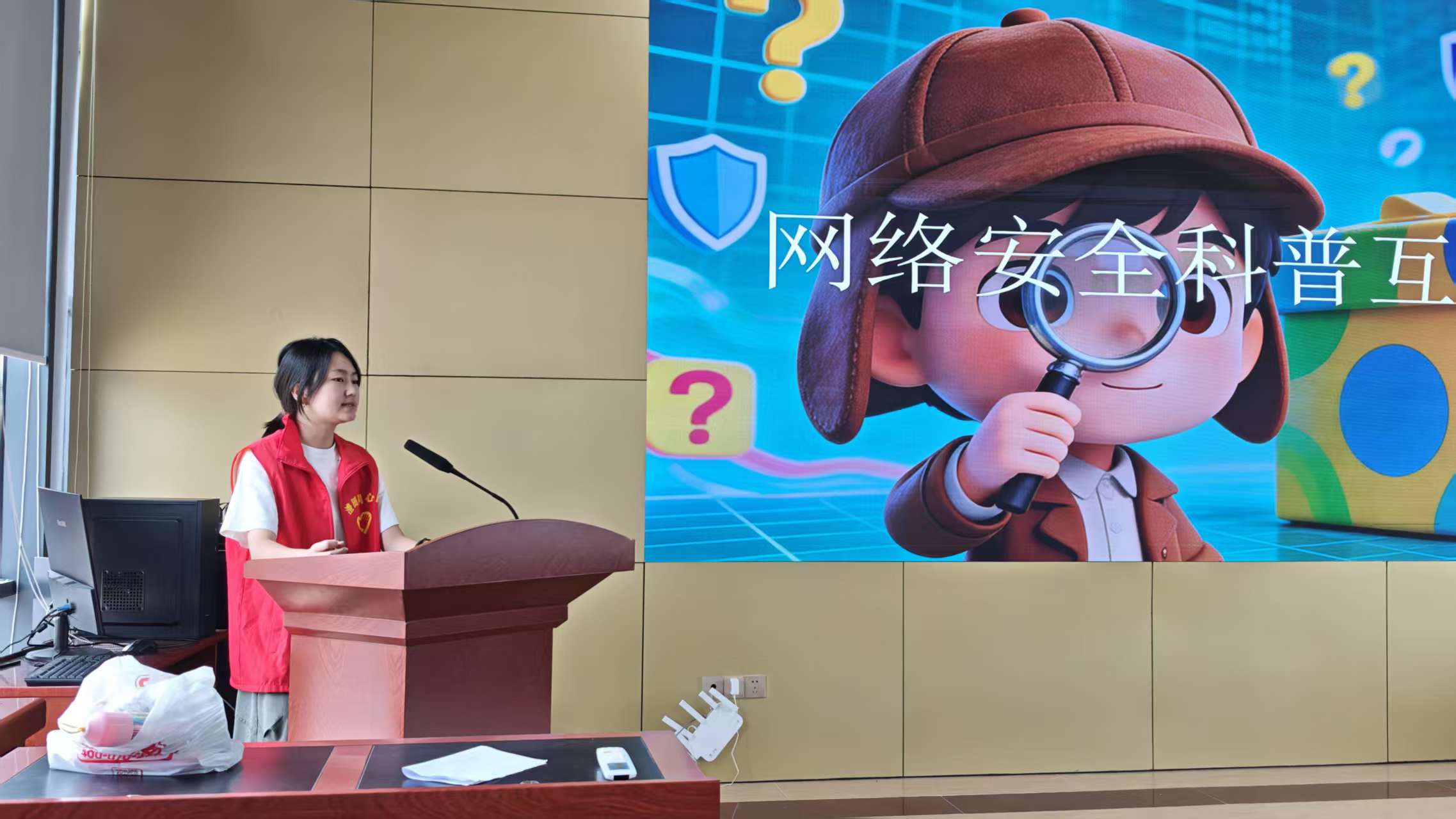 山東大學鄰聚力實踐隊赴永新縣開展網絡安全與身心健康科普宣講活動