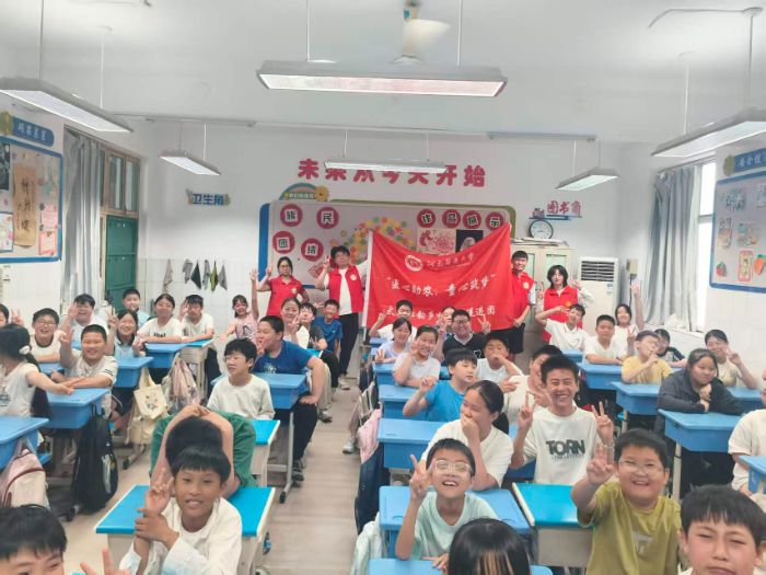 童心筑夢傳紅韻 科普宣講潤童心