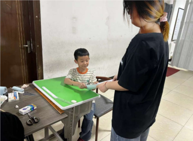 科學啟蒙，探索成長之路 ——嘉興大學平湖師范學院合力探索小學科學啟蒙教育暑期社 會實踐團赴永康市芝英小學進行社會實踐