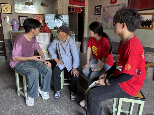 青春在傾聽中成長：江西理工學子體悟“被需要的幸福”