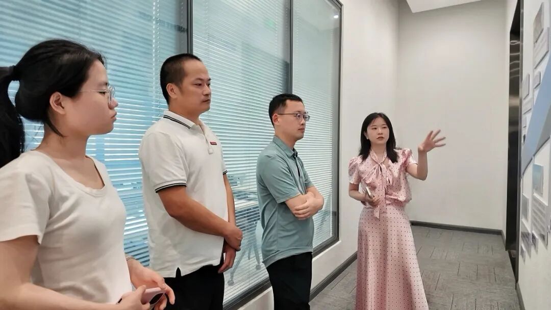 社會實踐｜產教融合探新路 數智賦能助就業 — “閩山閩水·文園尋跡”實踐隊赴福建立升教育科技集團訪企調研
