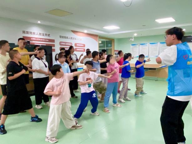 蜜童自立，醫暖社區 ——聊城大學醫學院“醫心相伴，護糖同行”服務隊走進御苑社區開展唐氏患者康復習慣培育行動