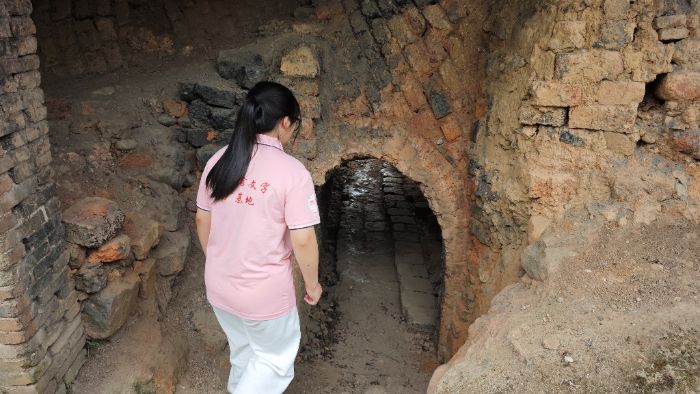 一師學子走進辰溪土陶基地 以普通話賦能千年窯火煥新聲