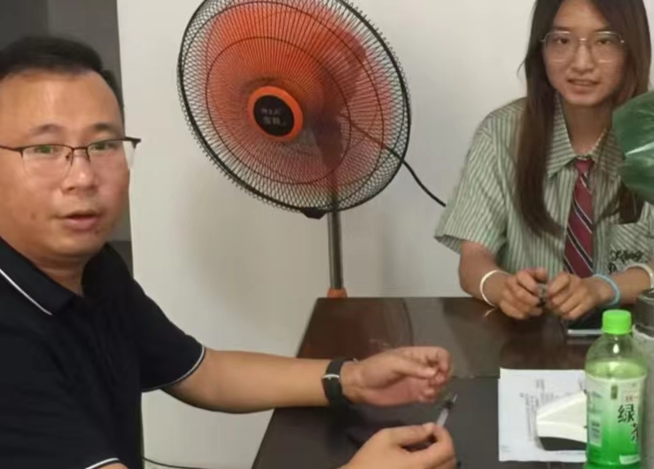 傾聽黃關村村支書的振興之路