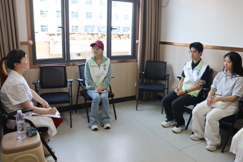 聚焦青少年心靈困境，實地探訪心理健康守護陣地——湘大法學三下鄉走進常德市第八人民醫院心理科