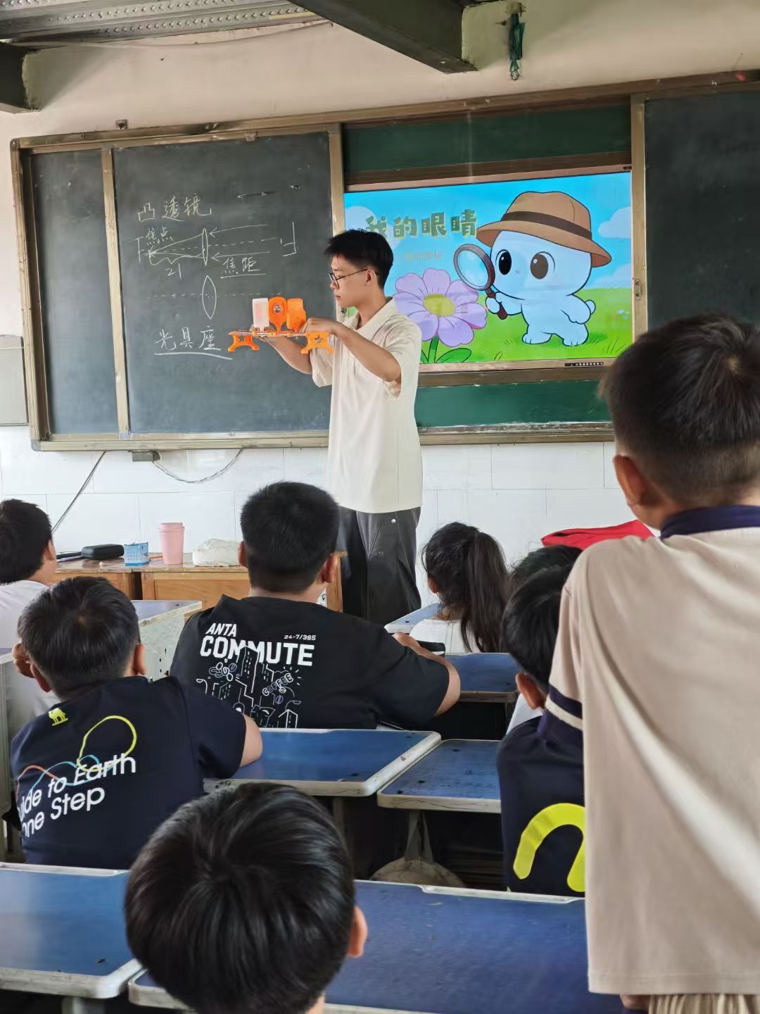 分層施教拓新知 支教筑夢(mèng)伴成長