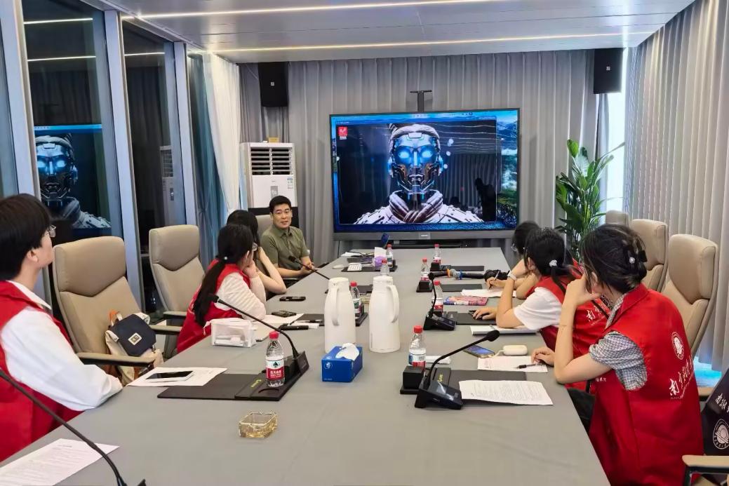 南京財經大學新聞與文化傳播學院：文脈智造團隊深入調研星河OPC基地