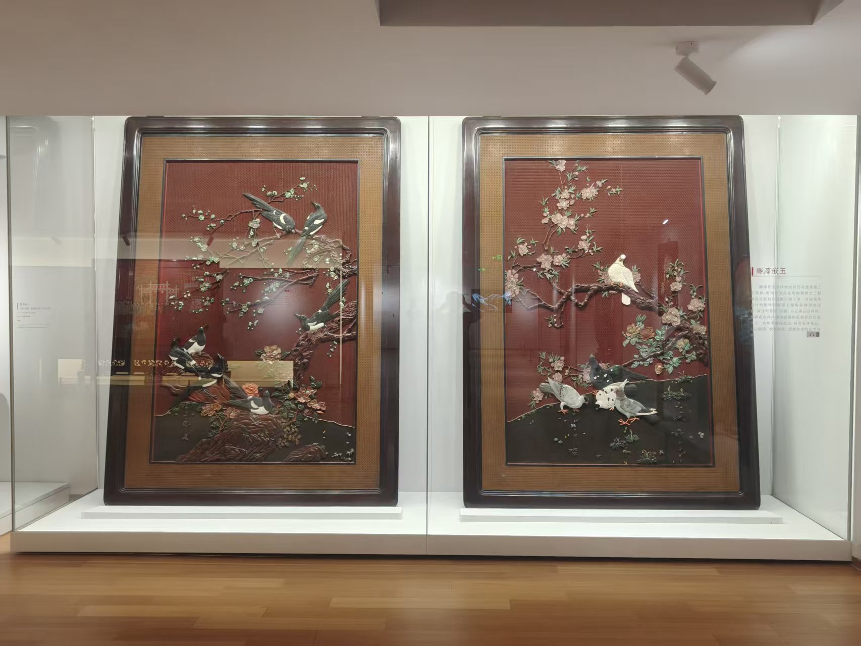 新聞與文化傳播學(xué)院：“廣陵漆心團(tuán)隊(duì)”深入調(diào)研揚(yáng)州漆器以探尋非遺對(duì)外傳播新路