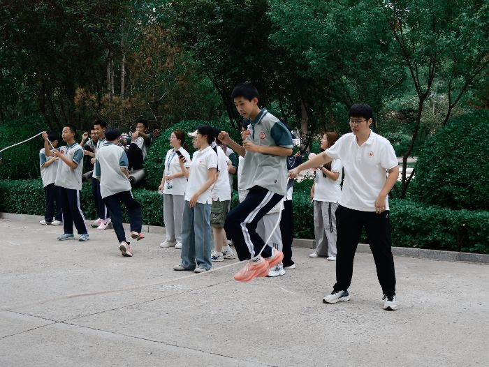 山東大學學生唐仲英愛心社2026商河“夢之翼”夏令營趣味運動會順利舉行