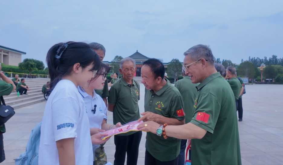 循地道戰歌足跡，探軍民同心密碼 ——哈工大學子赴八路軍太行紀念館追溯軍民共戰印記