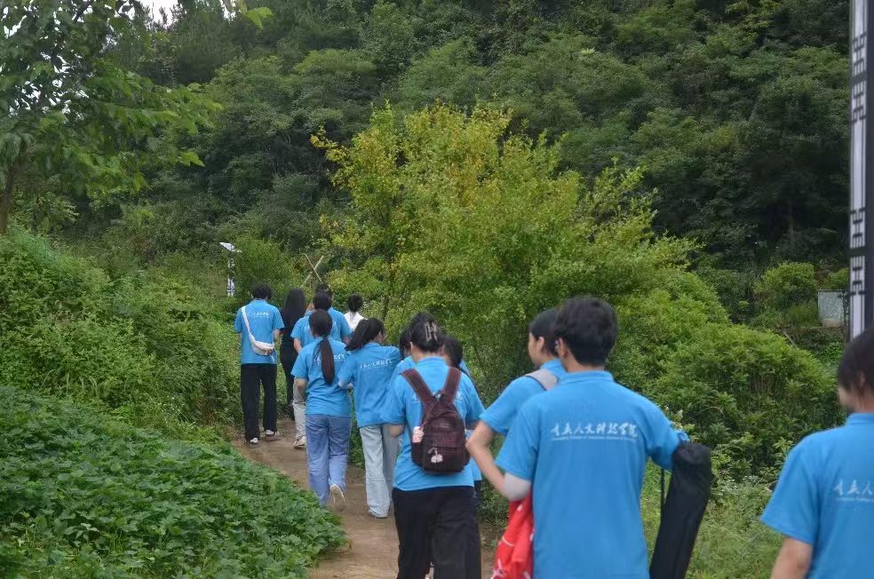 人科學子探尋歷史足跡，助力鄉村振興