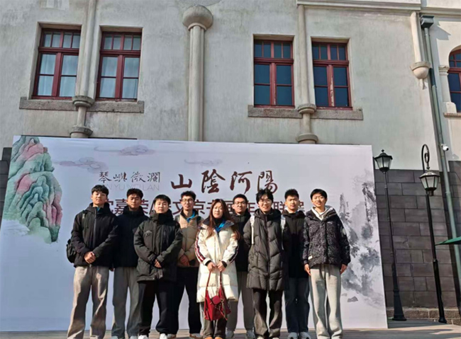 “山海城韻·青島脈搏”調(diào)研團隊——深入了解青島產(chǎn)城融合探尋城市與產(chǎn)業(yè)的深度關(guān)聯(lián)