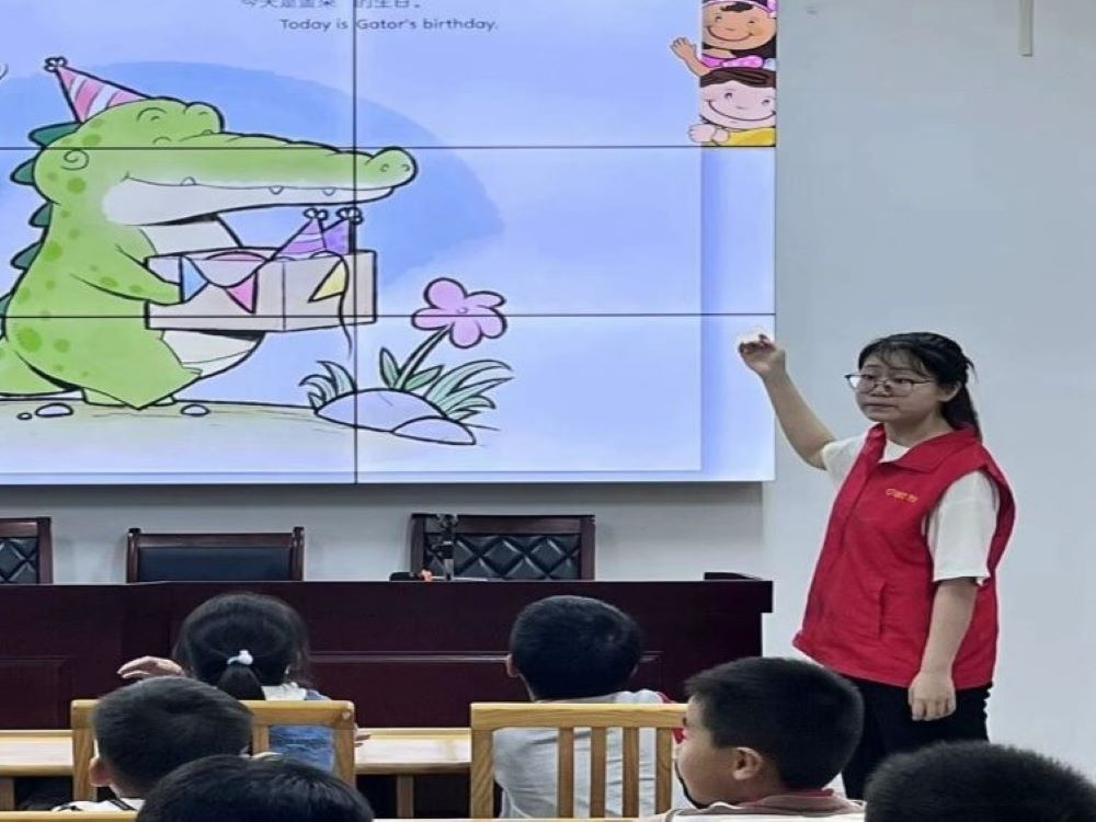 “墨為介，研為行，研墨潤心，與友同行”——“紅心研墨”暑期社會實踐團隊第三期志愿教學活動圓滿落幕