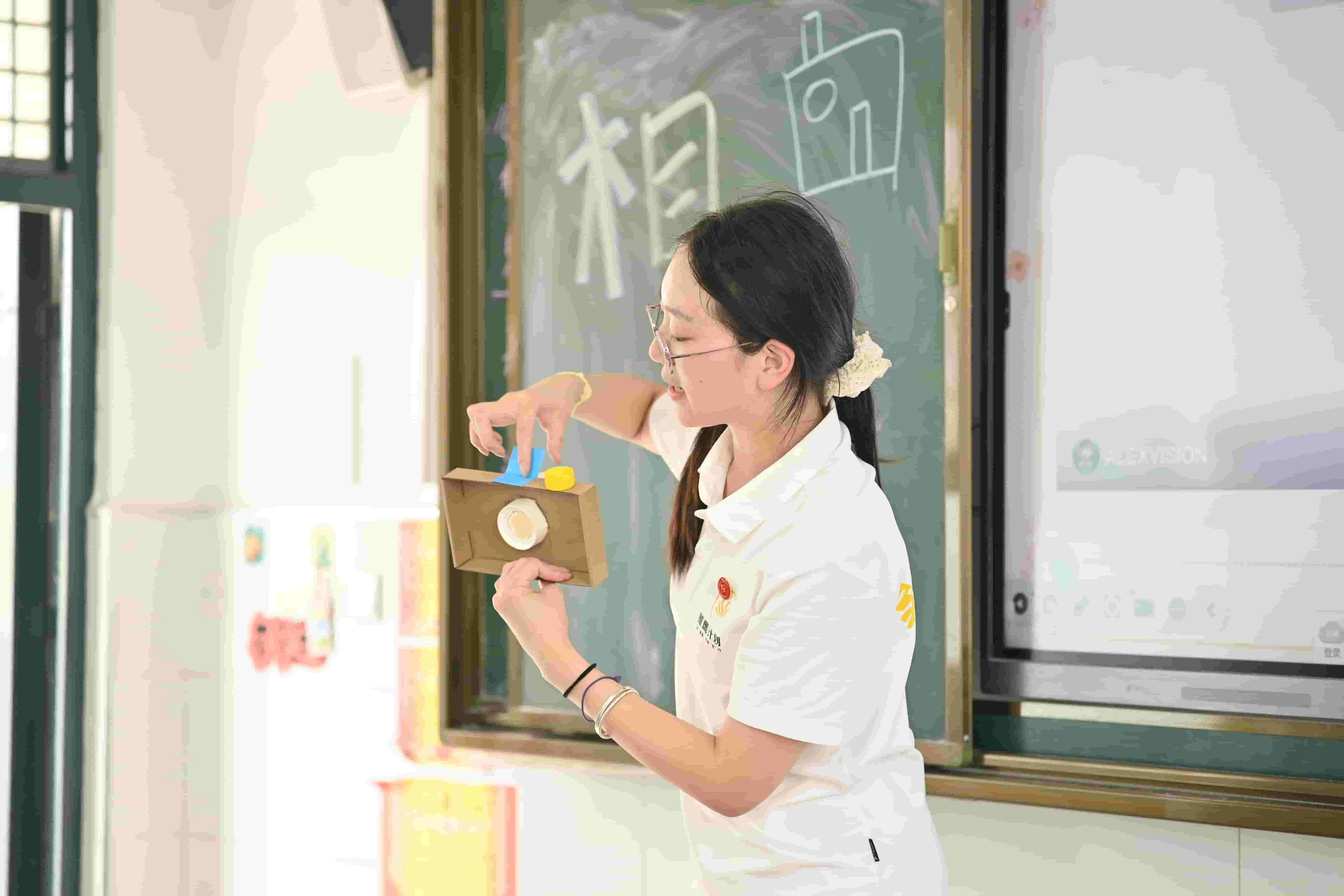 指尖繪夢，協作筑光——“雛鷹計劃”第七日活動溫情上演