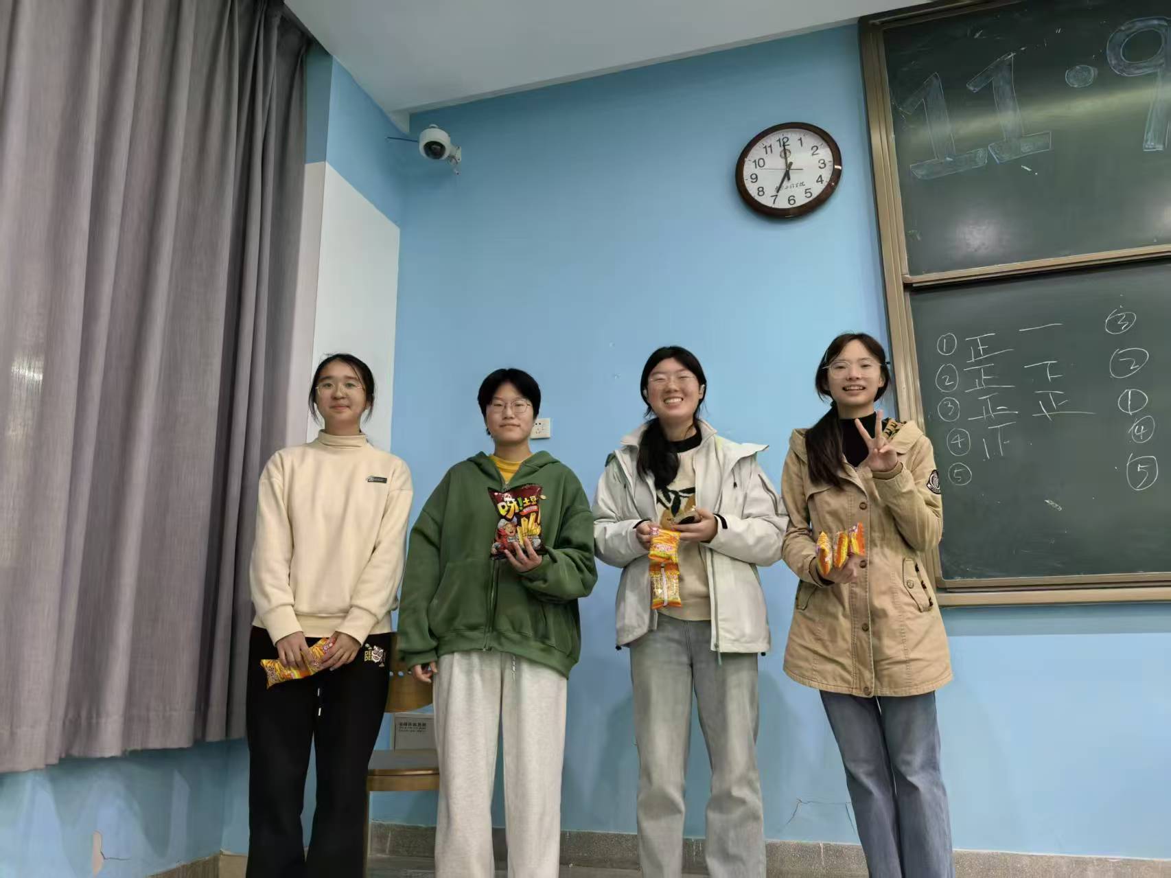 消防“玩”出新花樣！物流251班團日活動解鎖安全成長新體驗