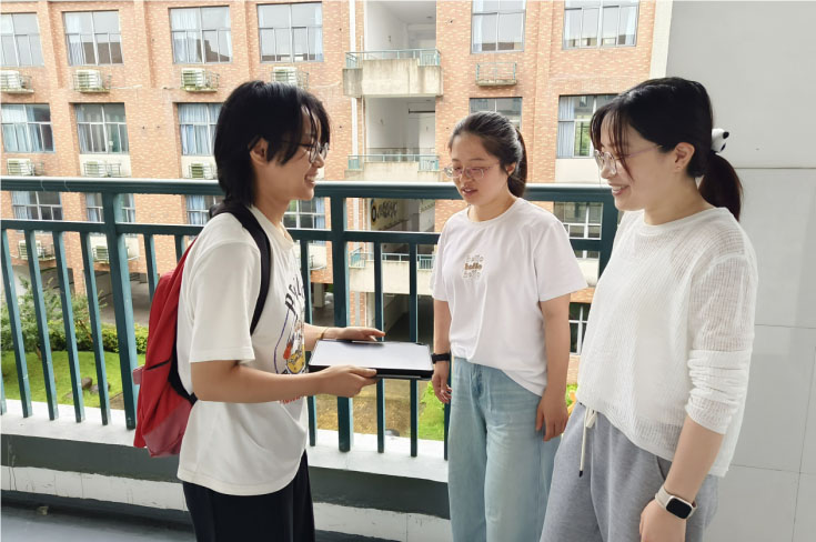 科學(xué)啟迪心靈，探索引領(lǐng)成長——嘉興大學(xué)平湖師范學(xué)院合力探索小學(xué)科學(xué)啟蒙教育暑期社會(huì)實(shí)踐團(tuán)赴庵東實(shí)驗(yàn)學(xué)校進(jìn)行社會(huì)實(shí)踐