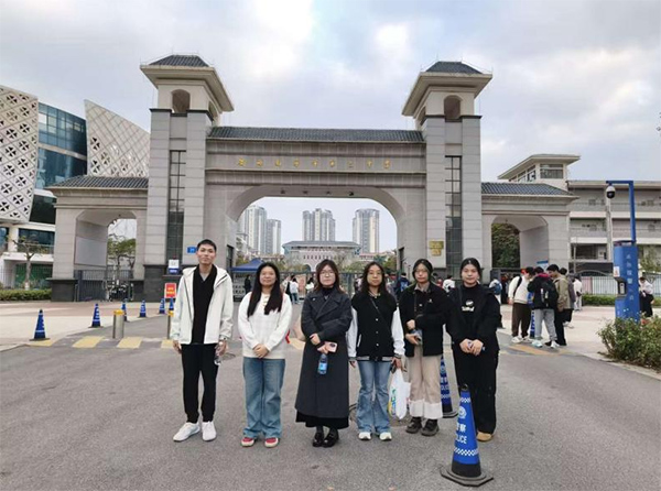 山東大學(xué)桂遇歸聲團隊赴南寧市第三中學(xué)開展母?；卦L宣講活動