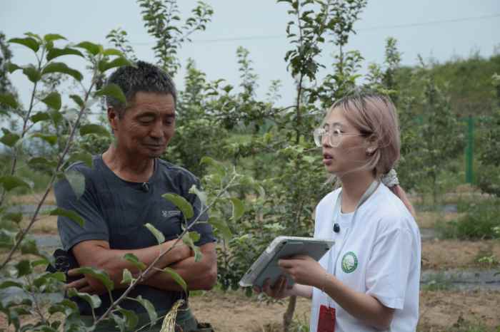 江西財經大學 “延途有你” 團隊深入安塞旱作節水示范園調研采訪