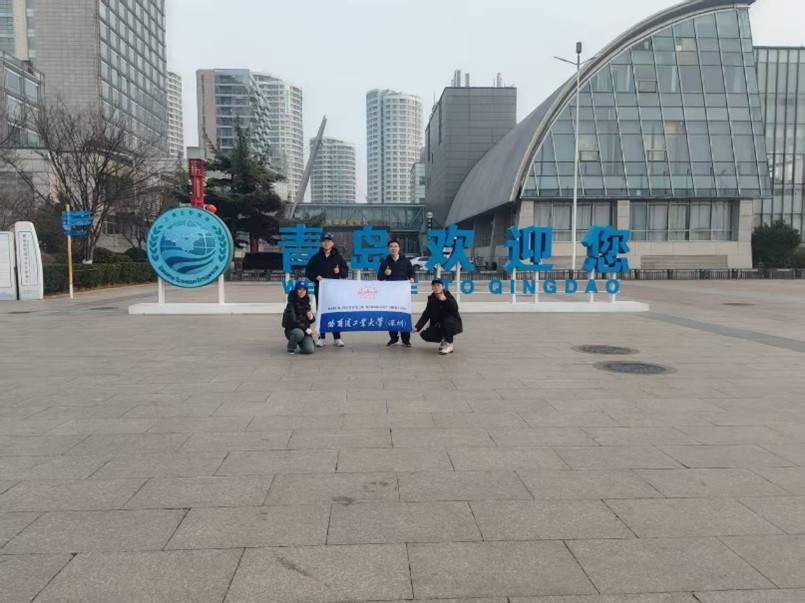 實踐隊成員在青島奧帆中心參觀
