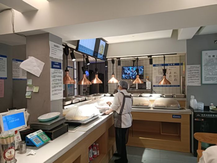 圖 4幸福鄰里新民村店環境 尹芊雯攝