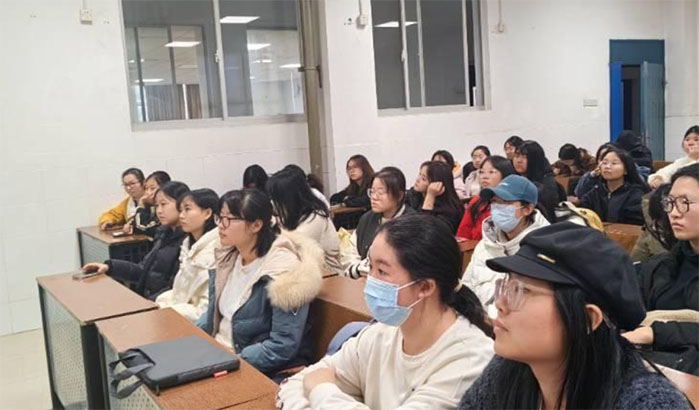 2023級會計一班開展“善行皓志，璞愿起航”主題班會
