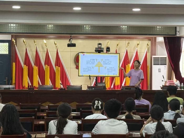 河南工業(yè)大學(xué)“砼心向陽(yáng)·以體健心”實(shí)踐團(tuán)赴方城開(kāi)展系列社會(huì)實(shí)踐活動(dòng)