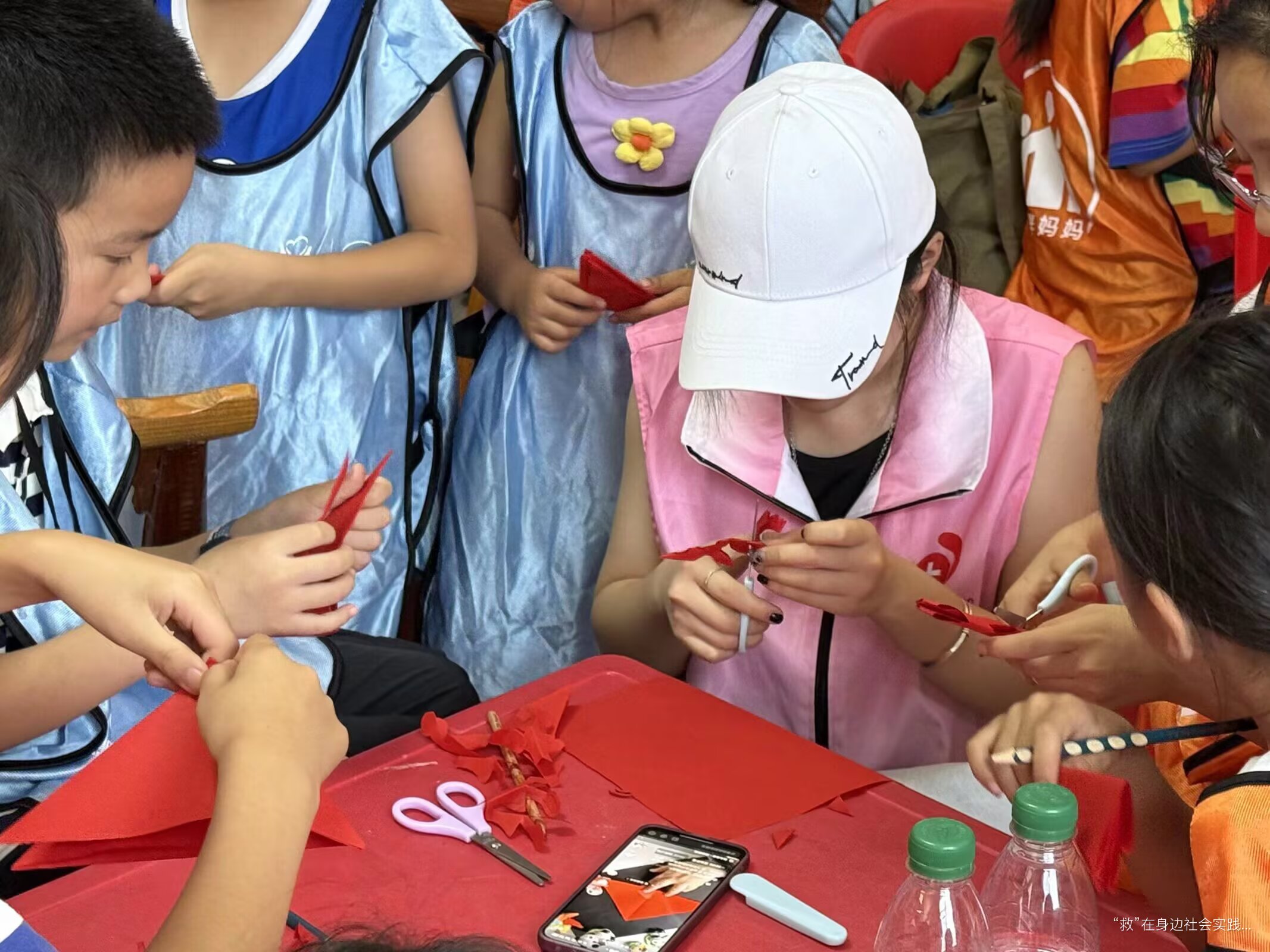 夏日科普潤童心 巧手剪紙伴成長