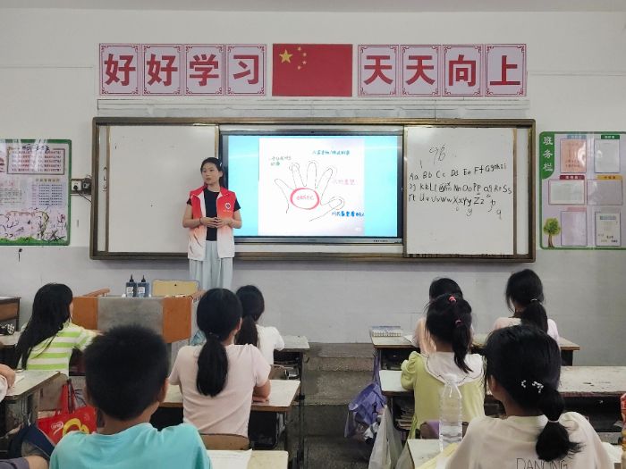 小手繪心聲 尋夢做自己