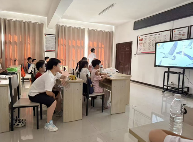 以律動悅童心 以巧手塑童趣