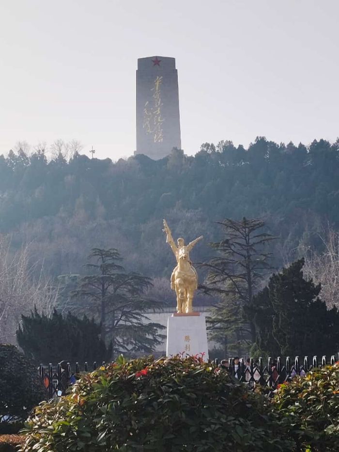 山東大學文學院薪火文尋調研隊赴濟南開展紅色文化探訪活動