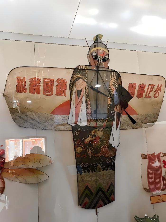 匠心筑夢守技藝數智賦能傳薪火——“芯承非遺”實踐團深耕濰坊非遺調研