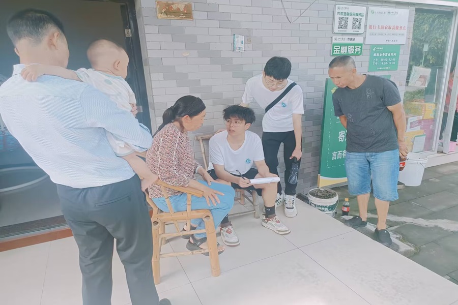 調研促發展，實踐傳溫情：大學生志愿者助力友誼村鄉村振興