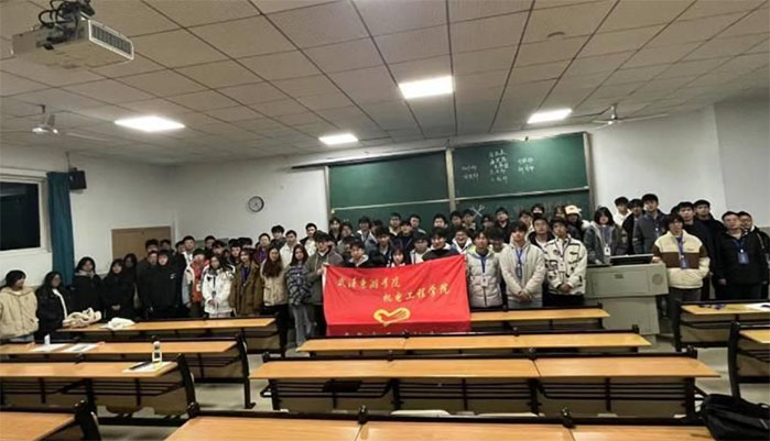 機電工程學院青年志愿者協會第三次大例會圓滿結束