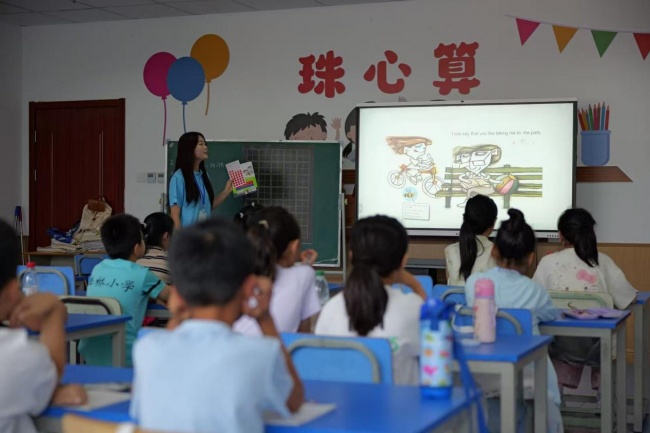 沉浸式讀繪本！25名少年解鎖英語(yǔ)新玩法