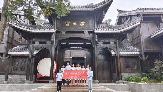 苗風古韻，文化探源| 長安大學“非遺傳承映苗疆，民族團結譜新篇”暑期社會實踐隊——探秘苗王宮，尋根苗族魂