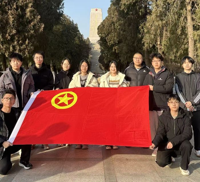 “追光尋跡，桑梓紅韻”紅色調(diào)研尋訪團(tuán)赴濟(jì)南戰(zhàn)役紀(jì)念館，傳承紅色精神